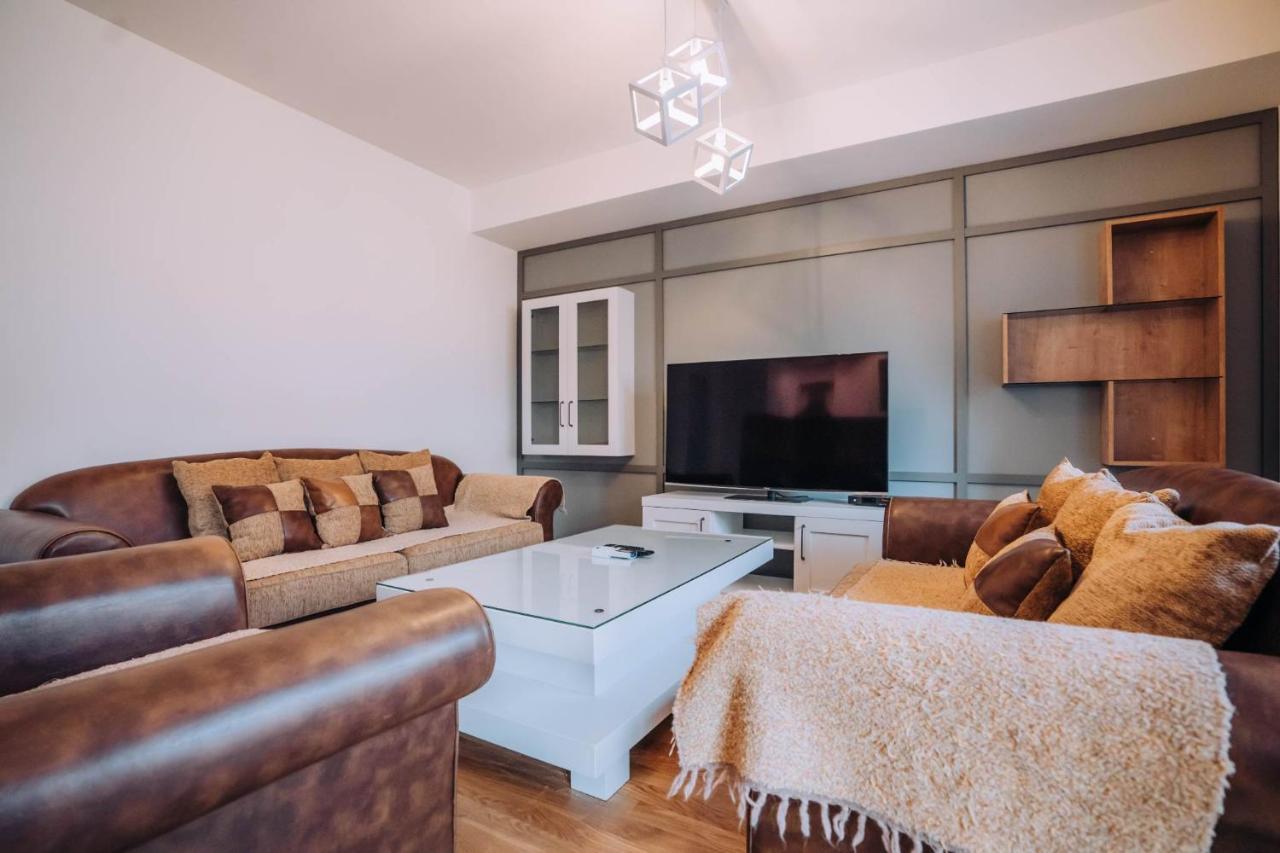 Darki Apartments 4 - Very Central 100 Square Meters,Two Bedrooms,Free Parking 奥赫里德 外观 照片